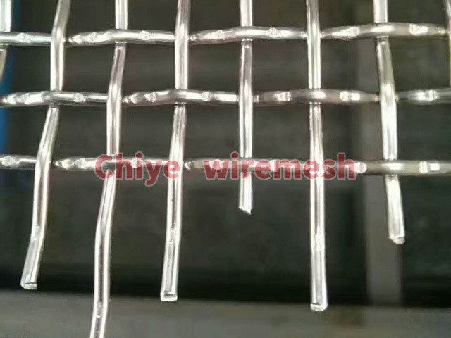 Crimped mesh