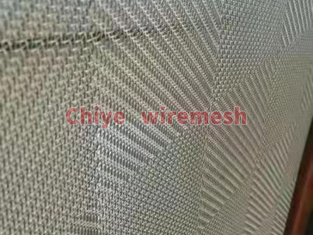 Mouse pad foam rubber wire mesh