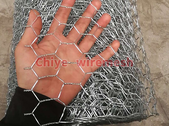 Hexagonal mesh